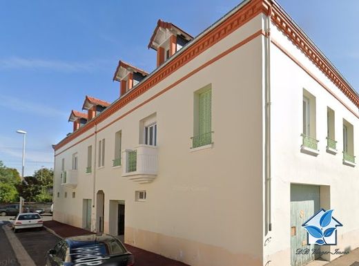 Complexes résidentiels à Vichy, Allier