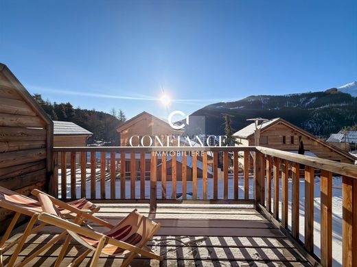 Maison de luxe à Auron, Alpes-Maritimes