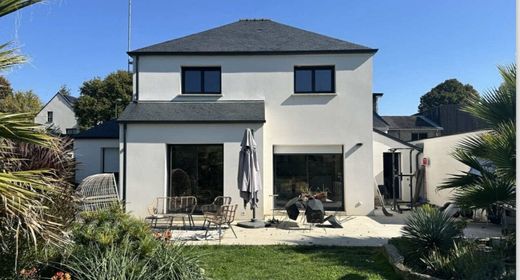 Luxus-Haus in Surzur, Morbihan