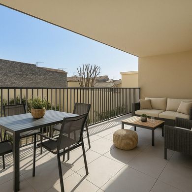 Apartment in Nîmes, Gard