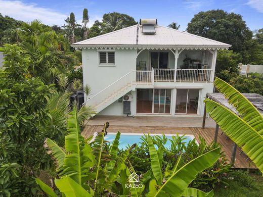 Luxury home in Le Lamentin, Martinique
