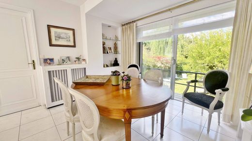 Luxus-Haus in Wasquehal, Nord