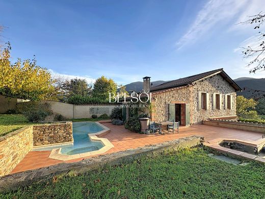 Элитный дом, Ceret, Pyrénées-Orientales