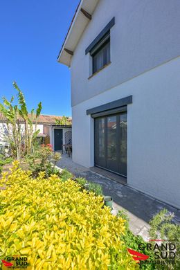 Luxury home in Le Bouscat, Gironde