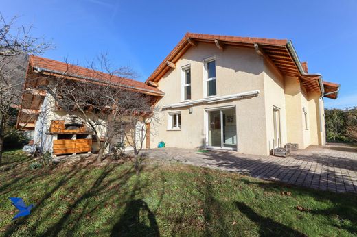 Luxe woning in Collonges, Ain