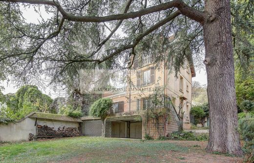 Luxe woning in Chatou, Yvelines