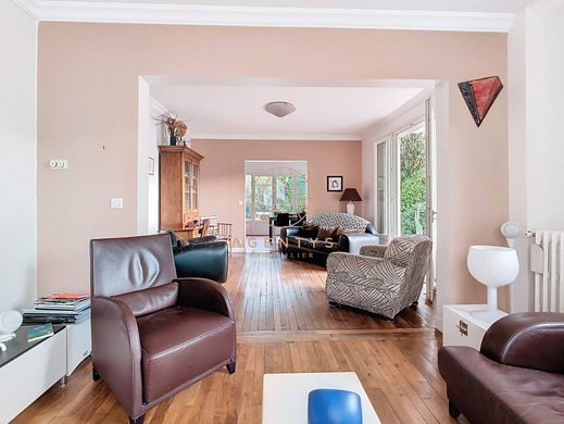 Luxury home in Saint-Maur-des-Fossés, Val-de-Marne