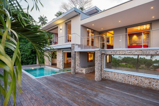 호화 저택 / Teavaro, Îles du Vent