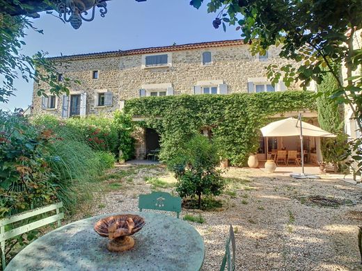 Luxury home in Moussac, Gard