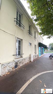 Croissy-sur-Seine, Yvelinesの高級住宅