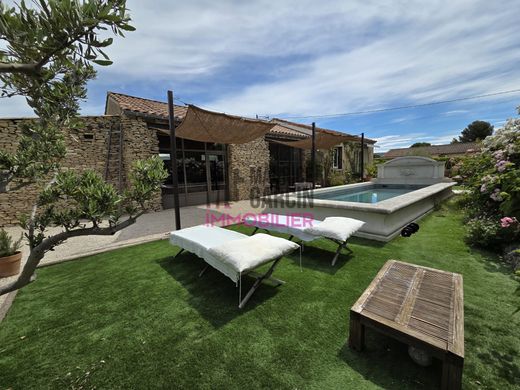 Luxury home in L'Isle-sur-la-Sorgue, Vaucluse