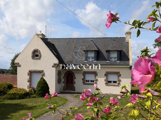Luxury home in Plumelin, Morbihan