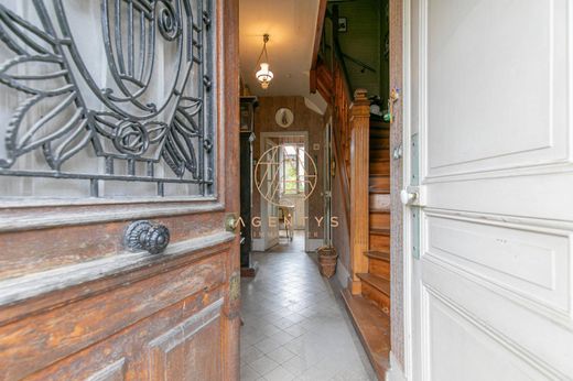 Casa di lusso a Saint-Maur-des-Fossés, Val-de-Marne