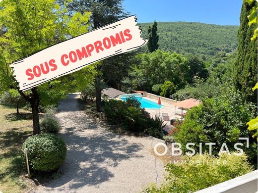 منزل ﻓﻲ Dauphin, Alpes-de-Haute-Provence