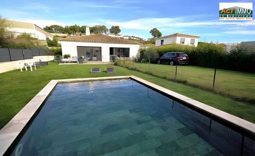 Luxury home in St Chamas, Bouches-du-Rhône