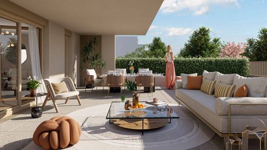 Apartment in La Celle-Saint-Cloud, Yvelines