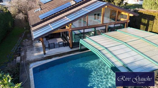 Casa di lusso a Douvaine, Alta Savoia