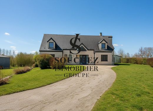 Luxury home in Berles-Monchel, Pas-de-Calais