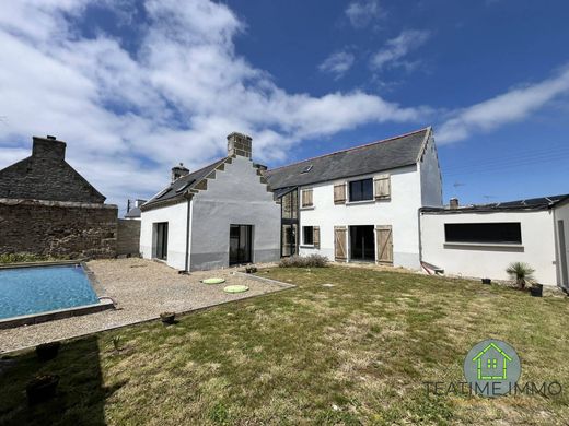 منزل ﻓﻲ Plogoff, Finistère