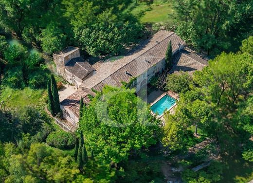 Luxury home in Gordes, Vaucluse