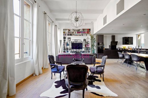 Apartment / Etagenwohnung in L'Isle-sur-la-Sorgue, Vaucluse