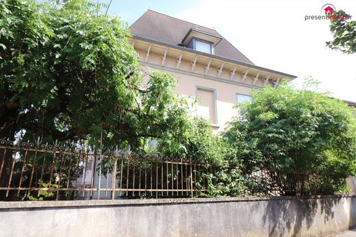 Maison de luxe à Pontarlier, Doubs