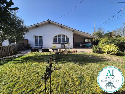 Luxus-Haus in Lanton, Gironde