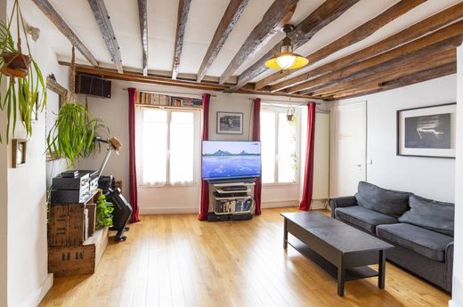 Apartament w Montmartre, Abbesses, Grandes-Carrières, Paris