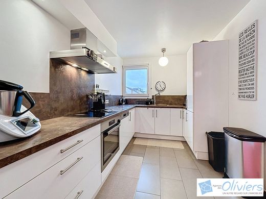 Lüks ev Voisins-le-Bretonneux, Yvelines