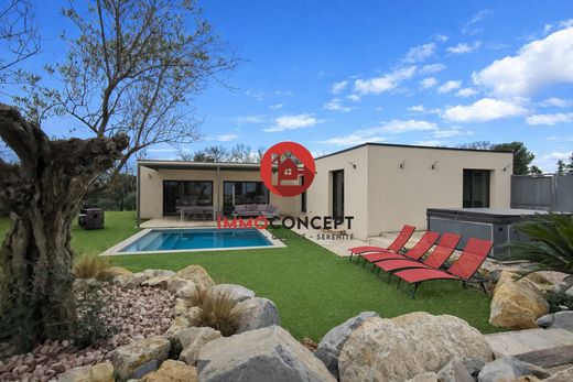 Rochefort-du-Gard, Gardの高級住宅