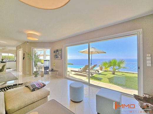 Luxury home in Saint-Raphaël, Var