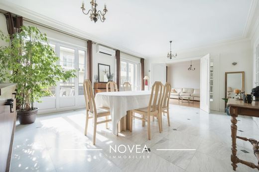 Apartment in Lyon, Rhône