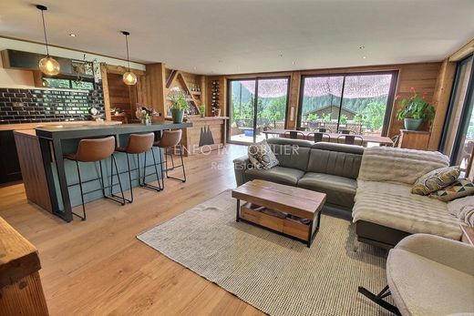 Luxury home in Séez, Savoy