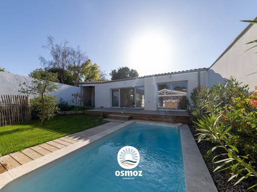 Maison de luxe à La Rochelle, Charente-Maritime