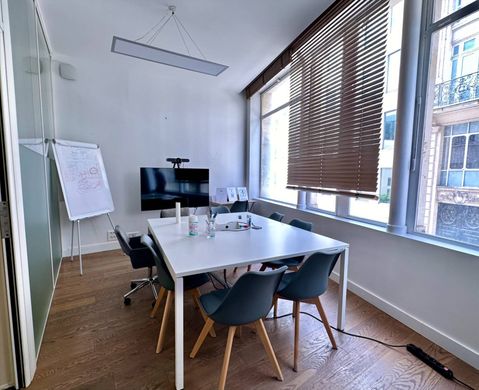 Office in Montorgueil, Sentier, Vivienne-Gaillon, Paris