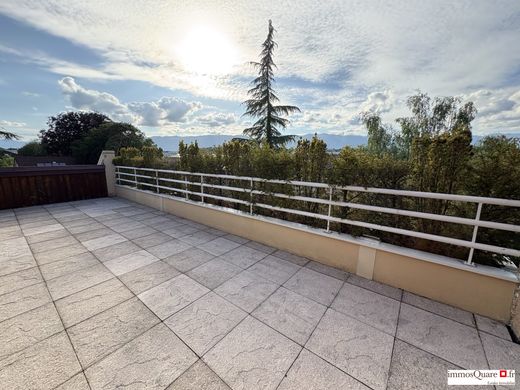 Appartamento a Ferney-Voltaire, Ain