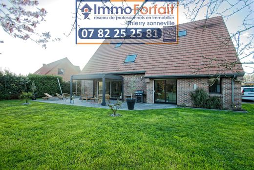 Элитный дом, Camphin-en-Carembault, North