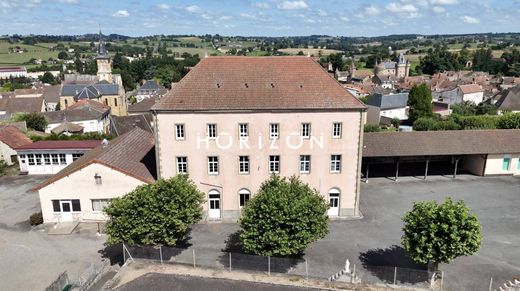 Appartementencomplex in La Clayette, Saône-et-Loire