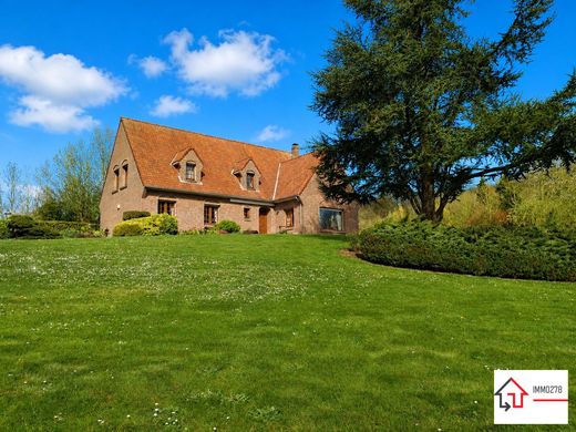 Maison de luxe à Cassel, Nord