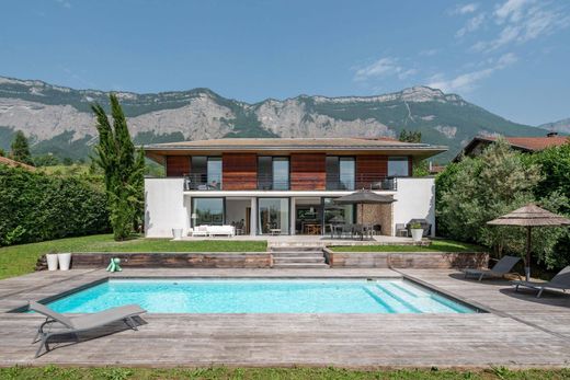 Luxury home in Saint-Ismier, Isère