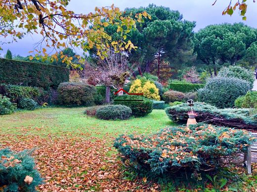 Casa di lusso a Mérignac, Gironda