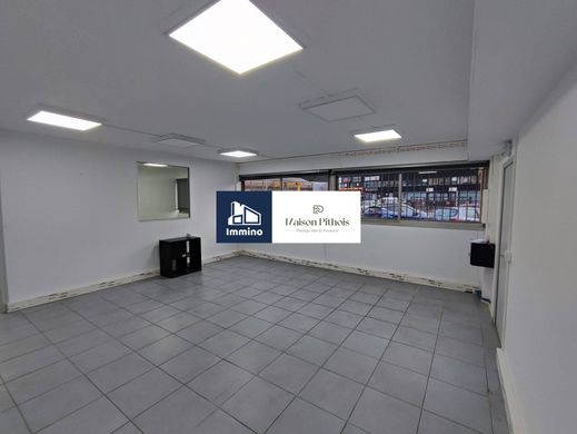 Kantoor in Aubagne, Bouches-du-Rhône