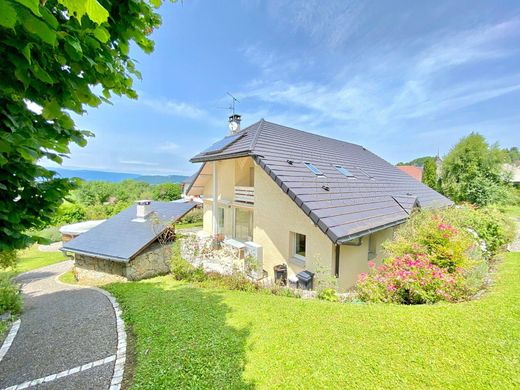 Casa di lusso a Viuz-la-Chiésaz, Alta Savoia