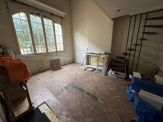 Residential complexes in Arcachon, Gironde