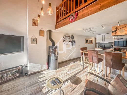 Apartment / Etagenwohnung in Le Grand-Bornand, Haute-Savoie