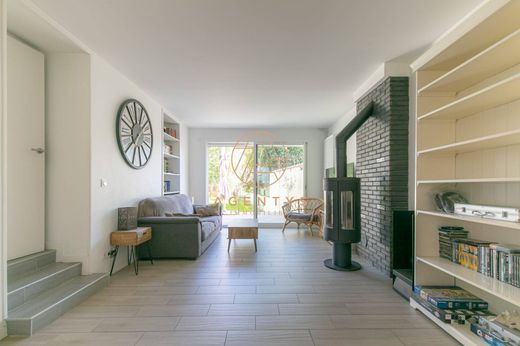 Casa de lujo en Saint-Maur-des-Fossés, Valle de Marne