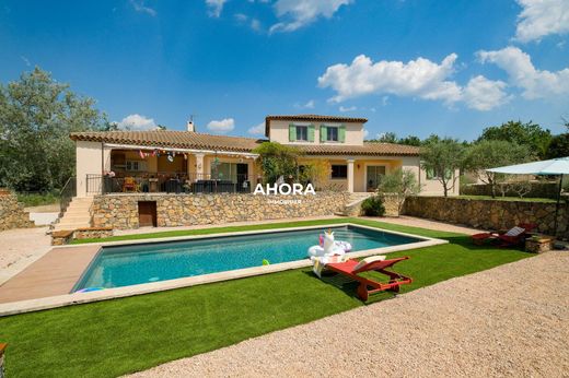 Nans-les-Pins, Varの高級住宅