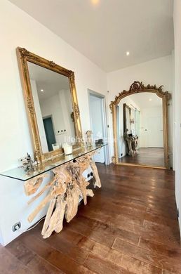 Luxury home in Nice, Alpes-Maritimes