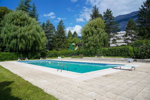 Apartment in Meylan, Isère