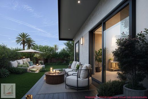 Διαμέρισμα σε Σαν Τροπέ, Var